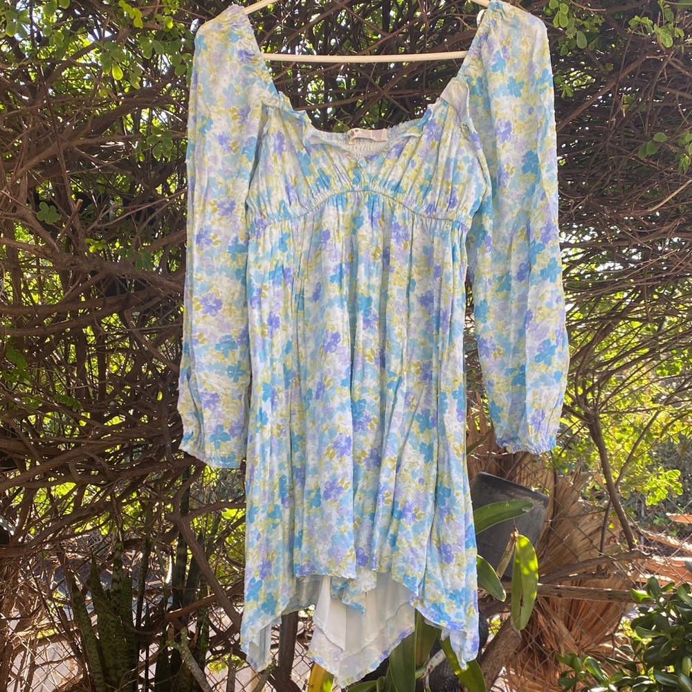 Jolt Blue and White Floral Blouse